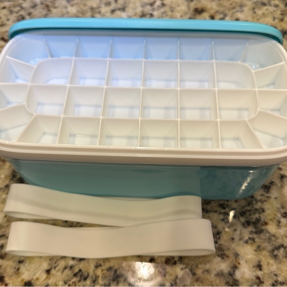 Ceres Chill Milkstache cube storage system - Picture 4 of 5